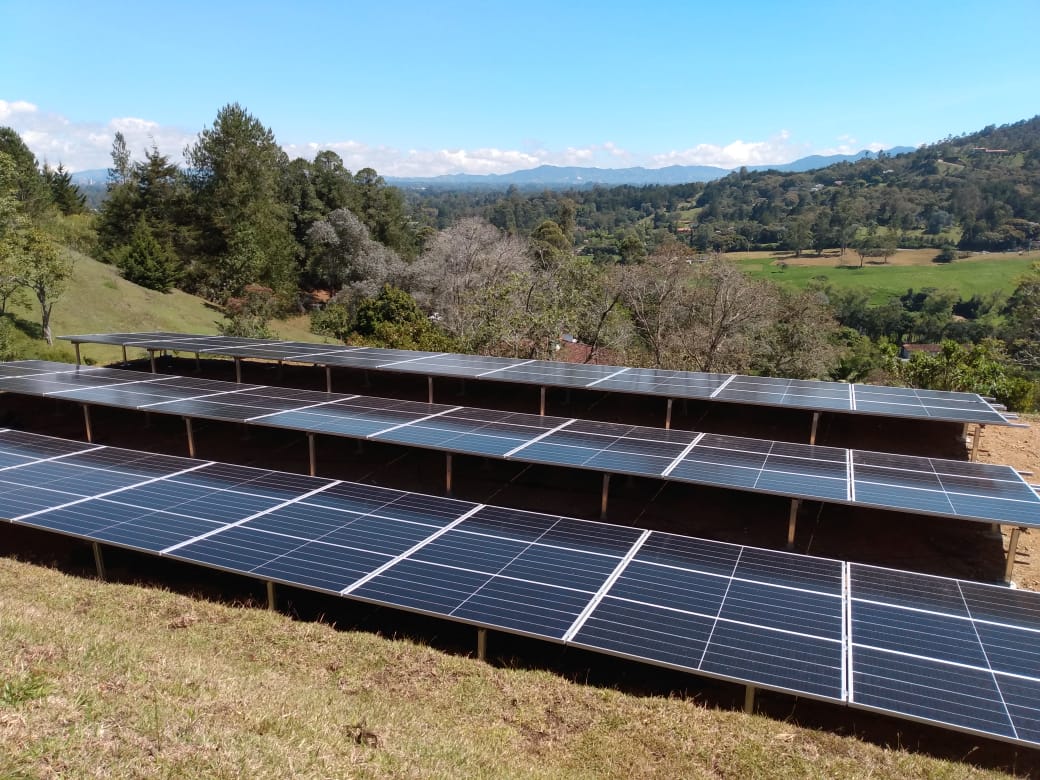 Foto 2 da usina Proyecto en piso de 32 kWp